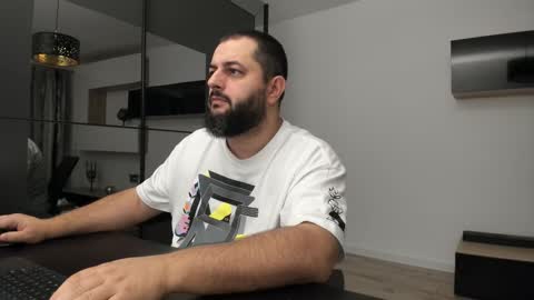 DravenPeak online show from September 14, 2025, 3:16 am