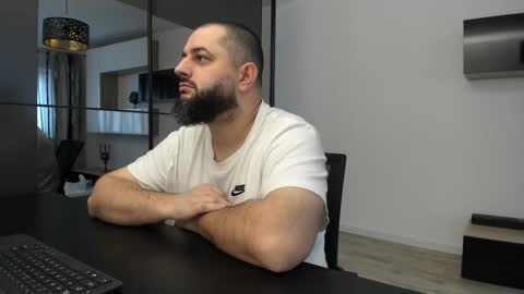 DravenPeak online show from October 24, 2025, 8:00 am