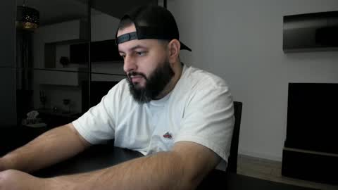 DravenPeak online show from February 16, 2026, 9:44 pm