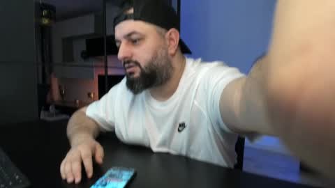 DravenPeak online show from April 8, 2026, 12:43 am