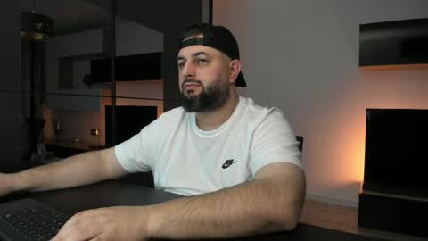 DravenPeak online show from April 15, 2026, 8:53 pm