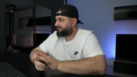 DravenPeak online show from April 19, 2026, 8:22 pm