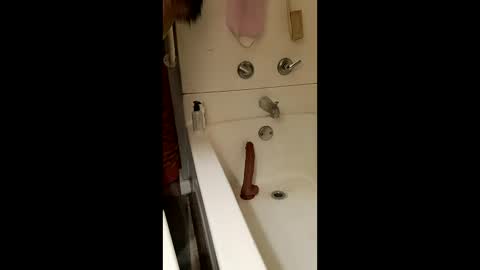 Snapshot of dreadedted chatting on December 23, 2025, 3:26 am Dreadedted online show from December 23, 2025, 3:26 am