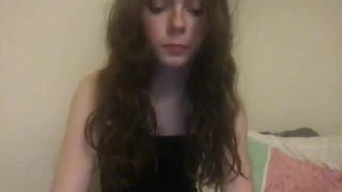 Snapshot of dream1girl_ chatting on December 12, 2024, 12:38 am ur dream girl online show from December 12, 2024, 12:38 am