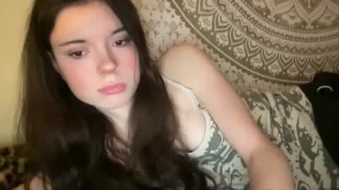 Snapshot of dream1girl_ chatting on February 18, 2026, 6:37 pm ur dream girl online show from February 18, 2026, 6:37 pm