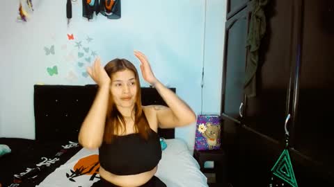 sharon online show from January 1, 2025, 2:42 pm