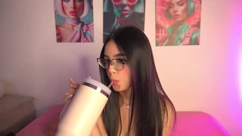 dream_eye online show from November 26, 2025, 7:26 pm