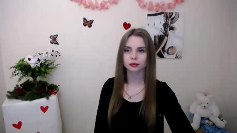 Mari online show from April 15, 2026, 7:26 am