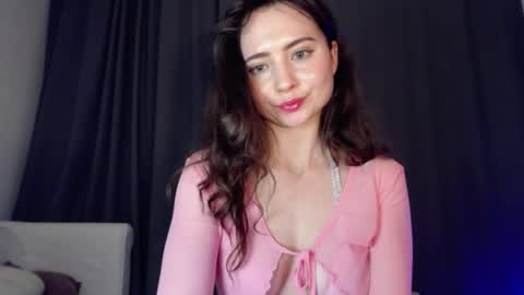 Nicole online show from January 18, 2025, 5:48 pm