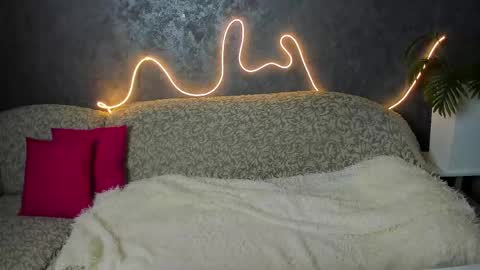 Snapshot of dream_olivia chatting on June 3, 2026, 2:36 am Olivia online show from June 3, 2026, 2:36 am