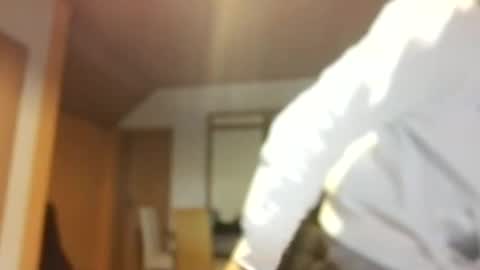 Snapshot of dreambob chatting on November 2, 2025, 12:18 pm Dreambob online show from November 2, 2025, 12:18 pm