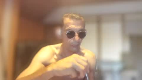 Snapshot of dreambob chatting on June 23, 2026, 6:39 pm Dreambob online show from June 23, 2026, 6:39 pm
