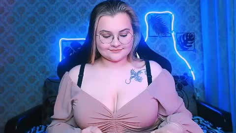 Snapshot of dreamforyoue2 chatting on April 28, 2026, 7:41 pm dreamforyoue2 online show from April 28, 2026, 7:41 pm