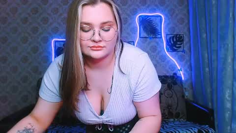 Snapshot of dreamforyoue2 chatting on May 28, 2026, 5:43 pm dreamforyoue2 online show from May 28, 2026, 5:43 pm