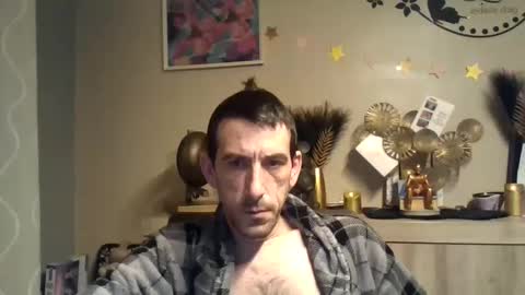 dreamguy38 online show from December 18, 2024, 1:59 am