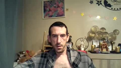 dreamguy38 online show from September 22, 2025, 3:52 am