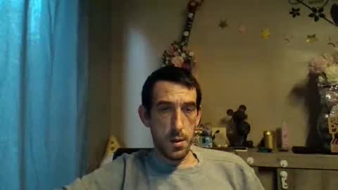 dreamguy38 online show from November 2, 2025, 3:58 pm