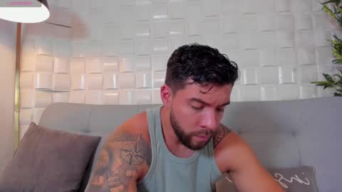 cris online show from December 22, 2024, 12:39 am