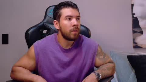 cris online show from April 19, 2026, 10:23 pm