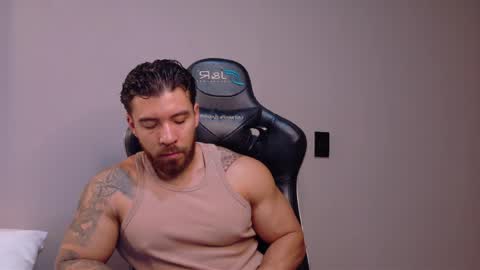 Snapshot of dreammr1 chatting on May 15, 2026, 7:54 pm cris online show from May 15, 2026, 7:54 pm