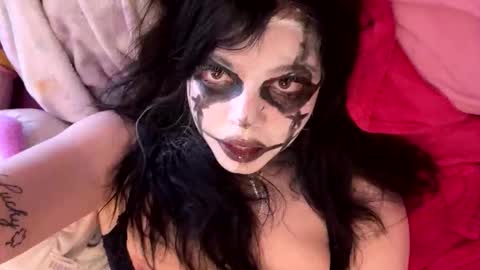 Snapshot of dreamycookies3 chatting on May 25, 2026, 7:42 pm dreamycookies3 online show from May 25, 2026, 7:42 pm