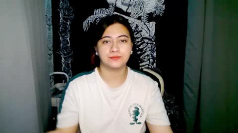 dreamycreamyst online show from December 8, 2024, 2:39 am