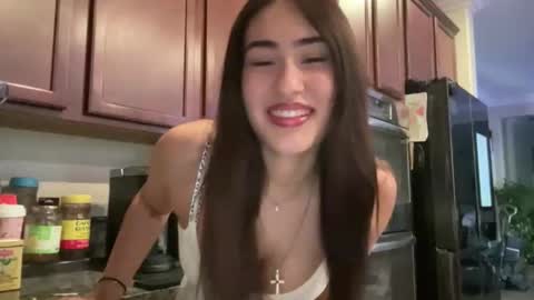 Dreamy Jade online show from April 21, 2026, 4:12 pm