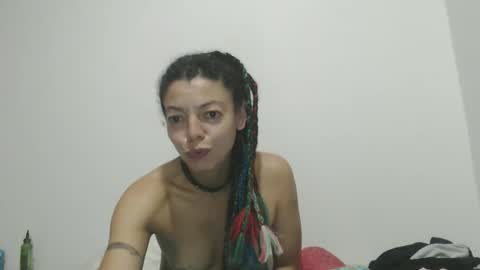 DreamyLatina online show from November 6, 2025, 2:34 am
