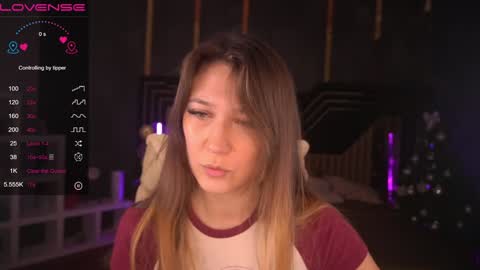 Lina online show from December 29, 2024, 1:49 pm