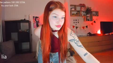 my name is Lia online show from February 5, 2025, 8:04 pm