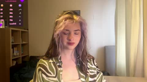 Dia online show from April 24, 2026, 9:23 am