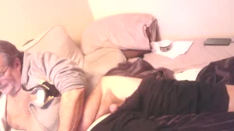 Snapshot of drfeelgood777 chatting on November 30, 2025, 4:49 am Dr. Feelgood online show from November 30, 2025, 4:49 am