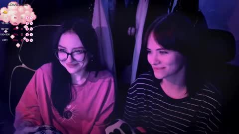 Tara  Sonny online show from October 4, 2025, 3:26 am