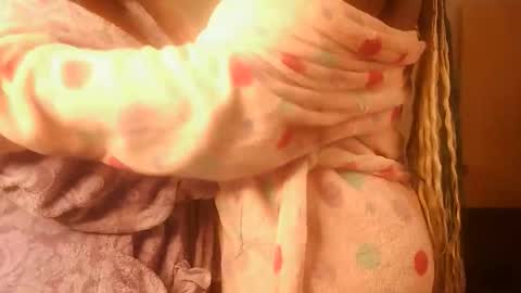Snapshot of drip_doll_ chatting on May 15, 2026, 3:02 am Kimberly online show from May 15, 2026, 3:02 am