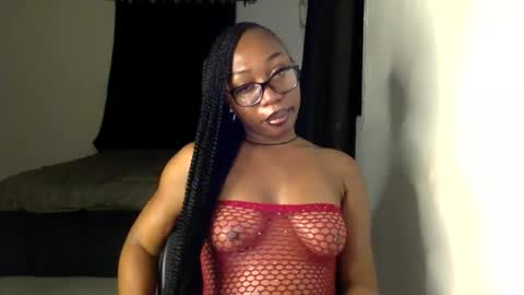 luna online show from February 10, 2026, 2:37 am