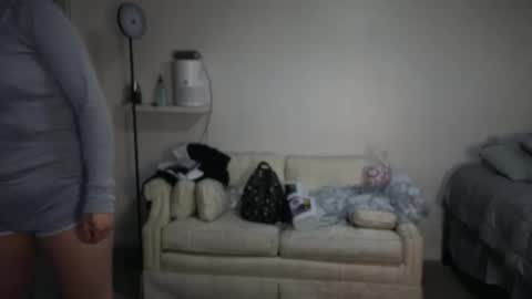 Drizzypeach602 online show from December 9, 2024, 12:23 am