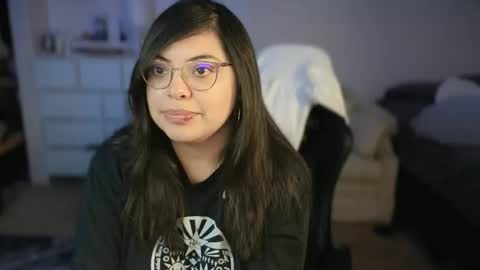 Drizzypeach602 online show from January 16, 2025, 5:21 am