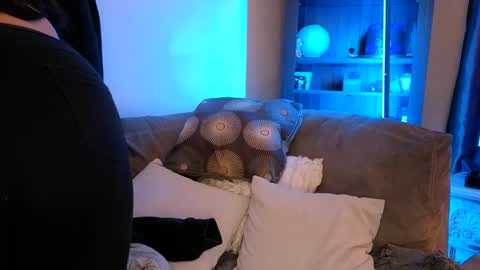 Drizzypeach602 online show from May 1, 2026, 1:32 am