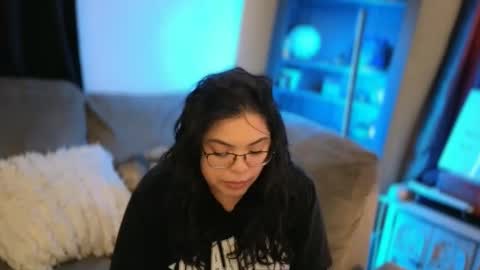 Drizzypeach602 online show from May 10, 2026, 4:50 am