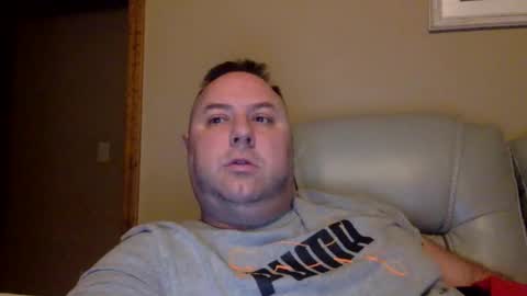 Snapshot of drow0909 chatting on February 11, 2025, 2:57 am Drow online show from February 11, 2025, 2:57 am