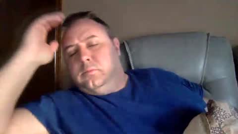 Snapshot of drow0909 chatting on February 28, 2025, 12:20 pm Drow online show from February 28, 2025, 12:20 pm