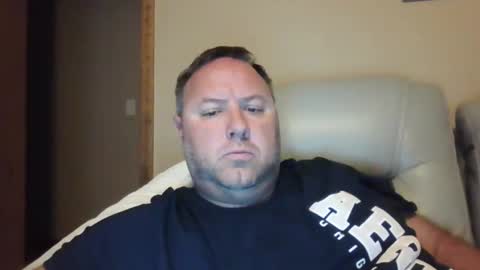 Snapshot of drow0909 chatting on October 20, 2025, 11:21 am Drow online show from October 20, 2025, 11:21 am