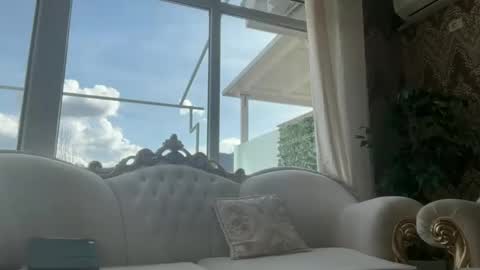 Dr. Resa online show from March 1, 2025, 12:34 pm