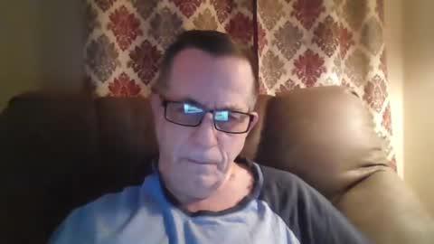 drthick1224 online show from January 6, 2026, 4:49 am