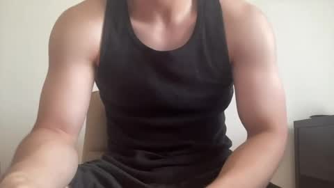 Snapshot of drveucrzy chatting on July 1, 2026, 9:25 pm driveucrzy online show from July 1, 2026, 9:25 pm
