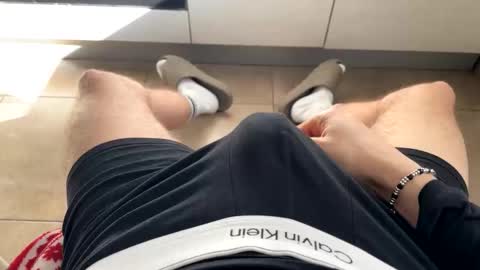 drwkk online show from February 19, 2026, 8:43 am