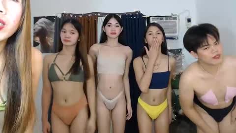 dual_livefuckers online show from November 26, 2025, 4:13 am