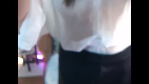 duamini online show from January 10, 2026, 3:08 am