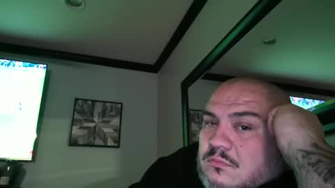 dubtrump online show from December 1, 2025, 4:17 am