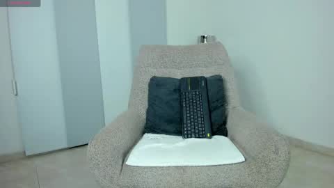 Dulce online show from April 20, 2026, 9:56 am